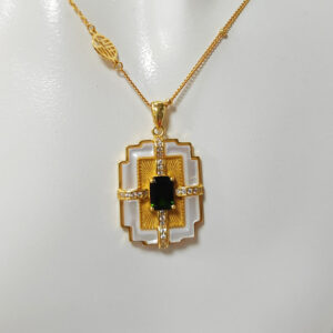 925 sterling silver necklace with emerald-cut diopside, elegant four-claw setting natural stone fashion jewelry.